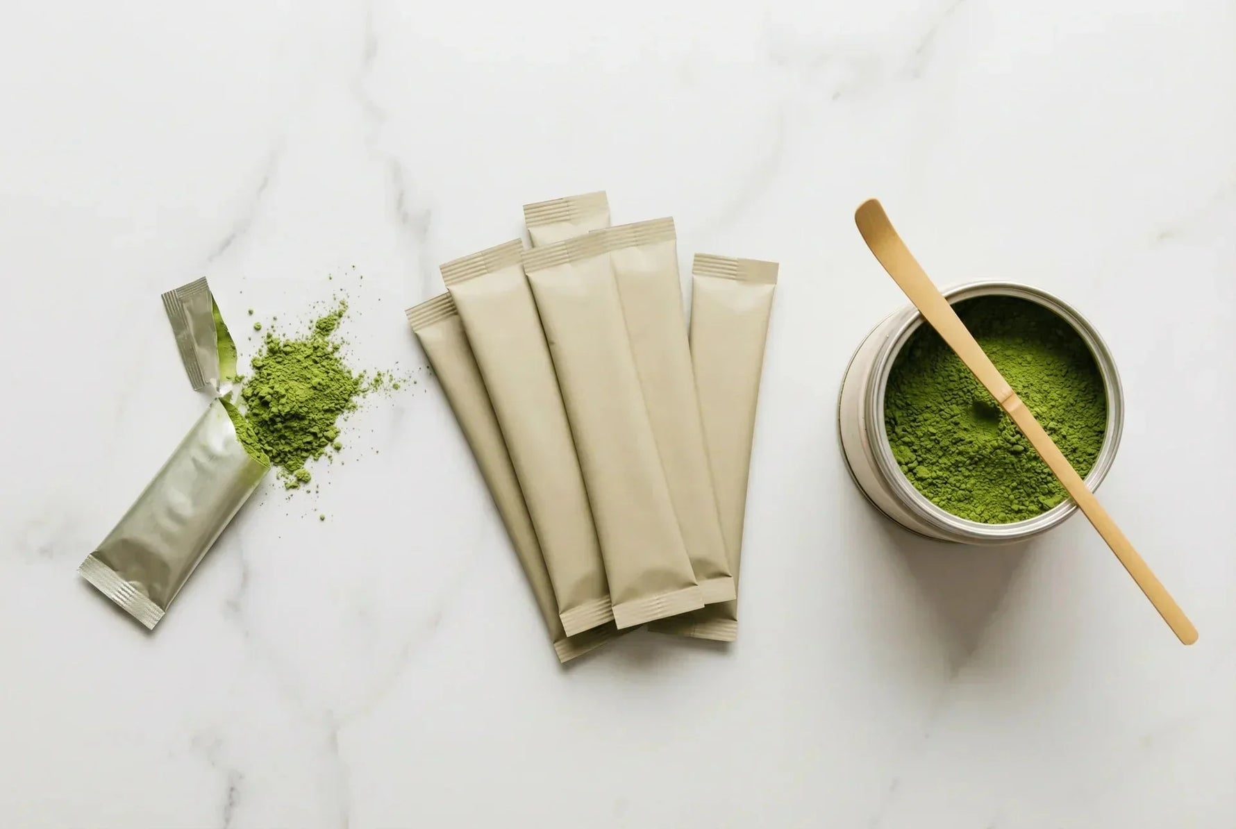 Matcha en sachet, stick ou poudre libre : quel format choisir ? - Tsuki Matcha