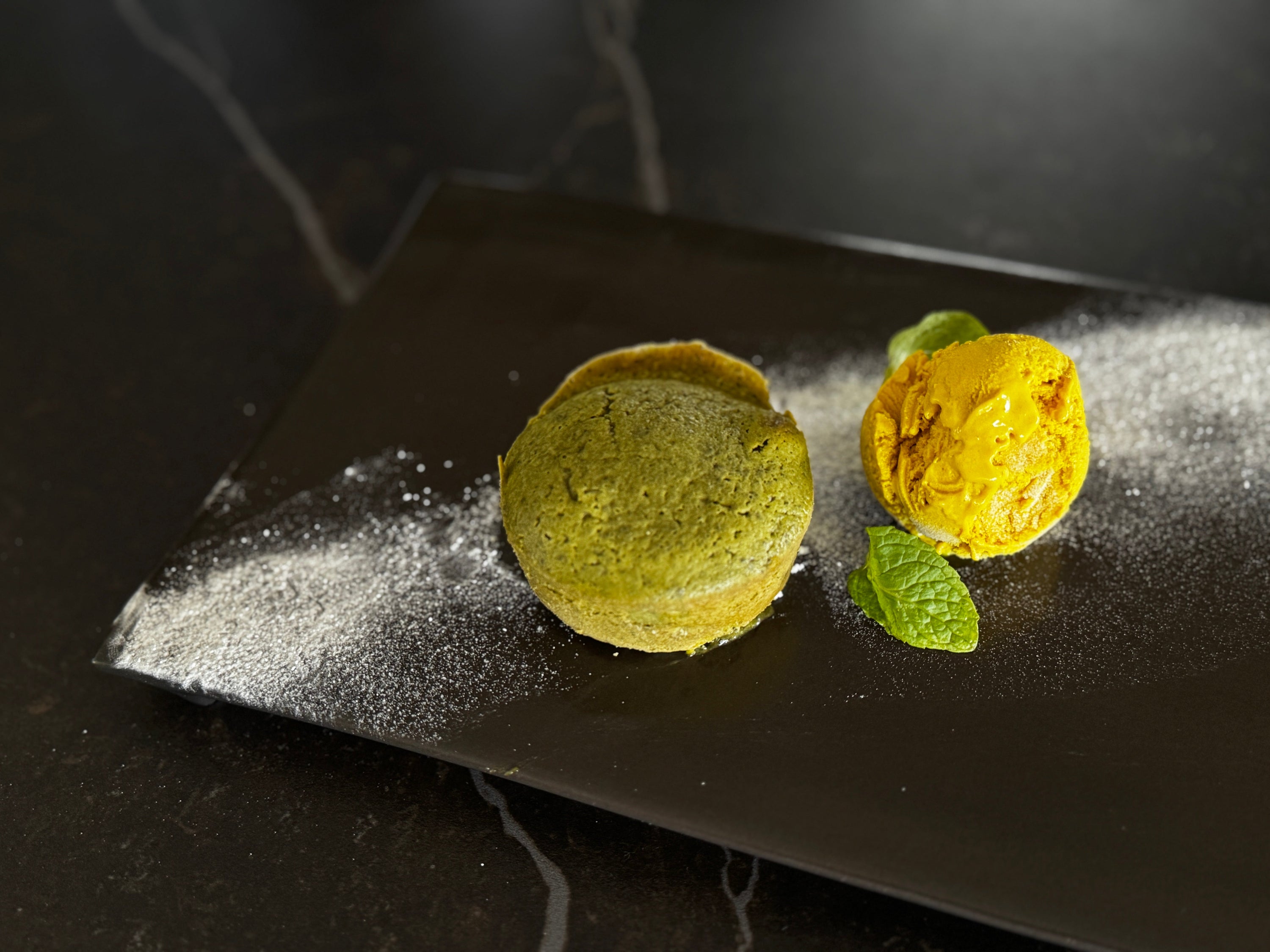 Matcha Lava Cake - Tsuki Matcha