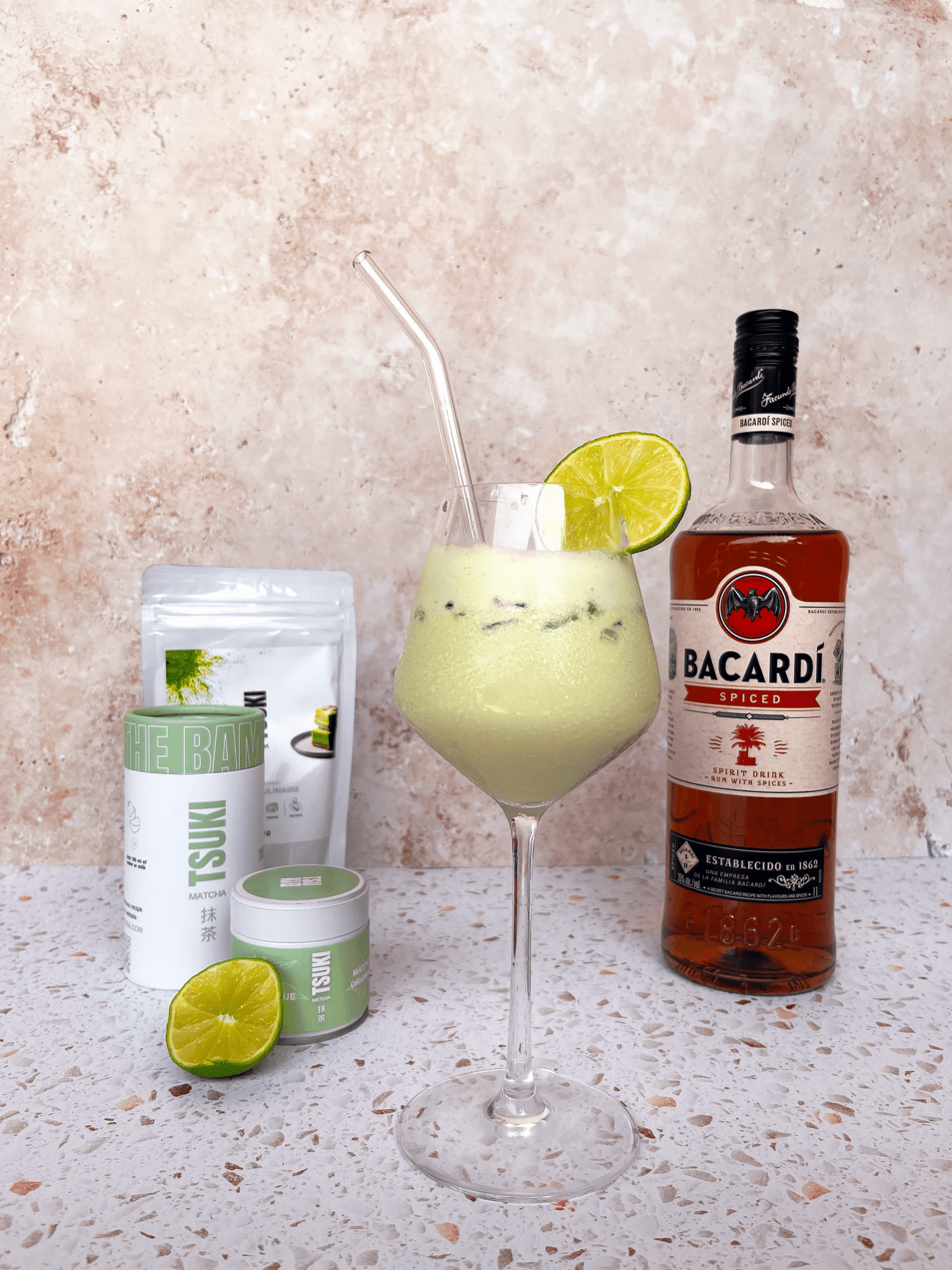 Matchacolada : cocktail matcha coco ananas rafraîchissant - Tsuki Matcha