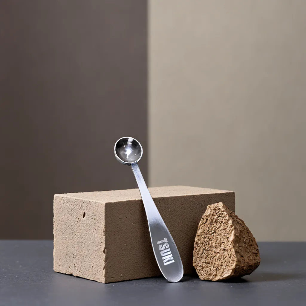 The measuring spoon